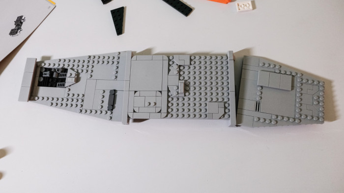 Die Dachpaneele sind schnell gebaut. (Bild: Oliver Nickel/Golem.de)